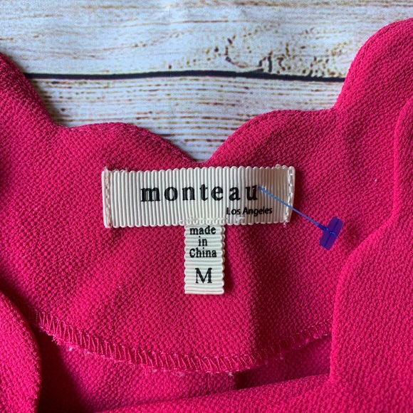 Monteau | Scalloped Edge Cold Shoulder Too - Picture 4 of 6